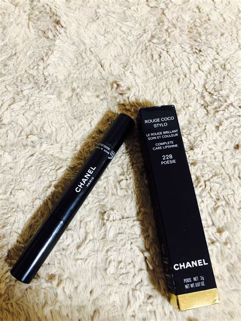 chanel poesie rouge coco